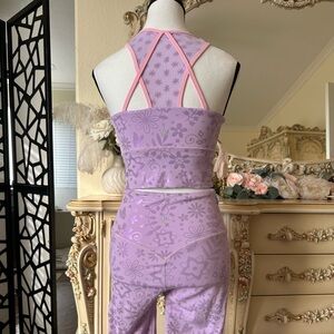 Women's Lavender Floral Active Crop Top